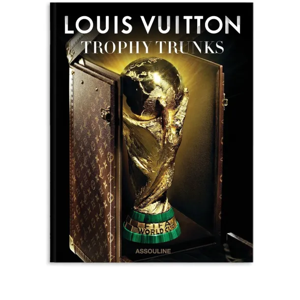 Louis Vuitton: Trophy Trunks