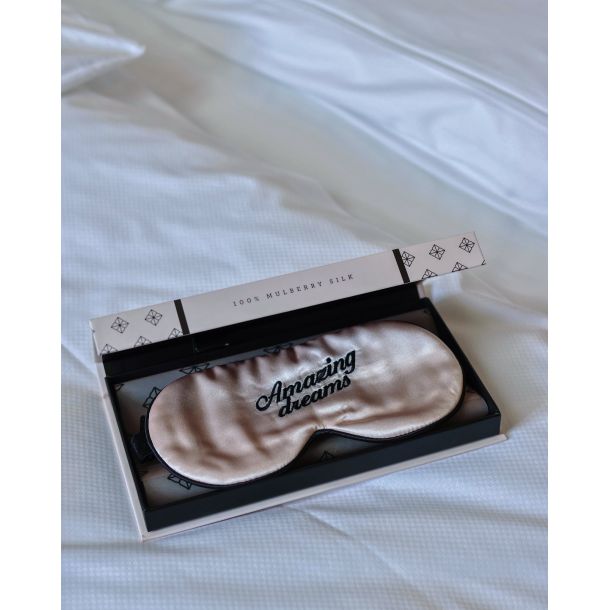 AMAZING DREAMS DEEP SLEEP EYE MASK  LYSER�D