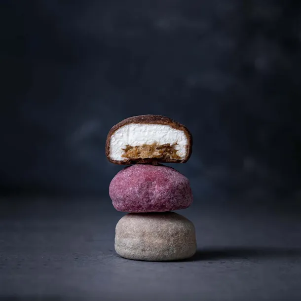 CARAMEL FILLED MALLOWS + DOUBLE CARAMEL CHOCOLATE BOX � 5 STK