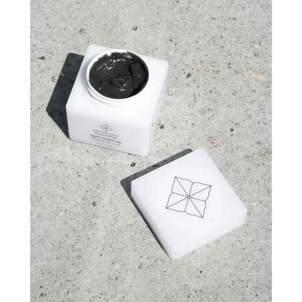 AMAZING SPACE - DEEP CHARCOAL BLACK FACIAL SCRUB (50ML)