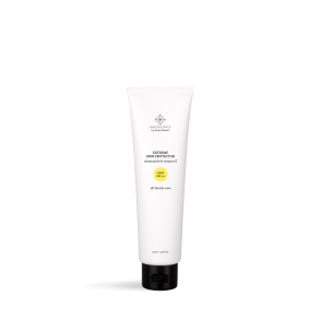 EXTREME SKIN PROTECTOR � CHAMOMILE & VITAMIN E SPF. 50 (150ML)