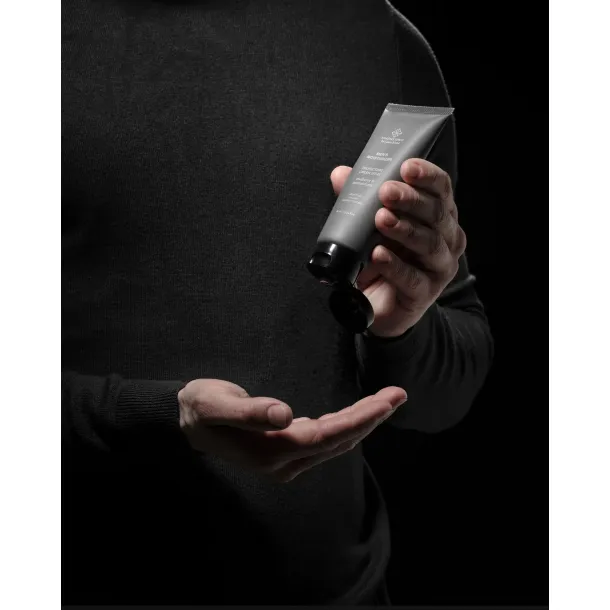 MENS MOISTURIZER PROTECTING CREAM SPF. 15 (80ML)