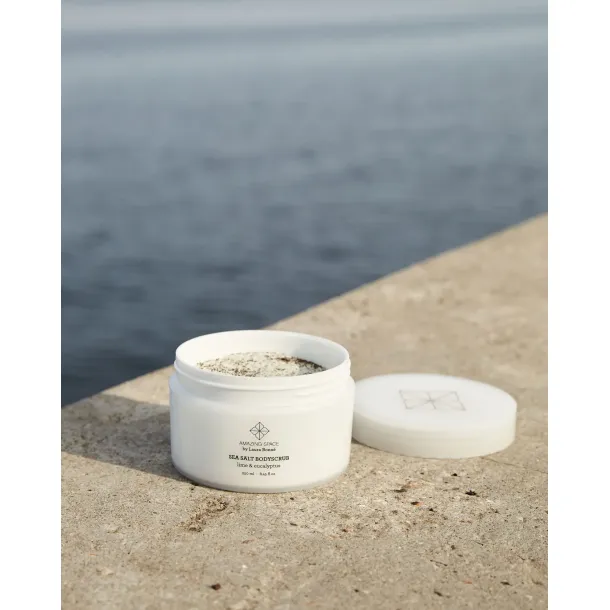 SEA SALT BODY SCRUB  LIME & EUCALYPTUS (250ML)